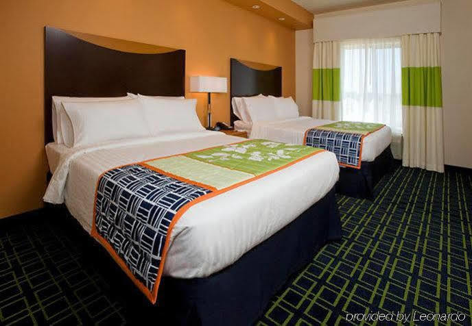 Fairfield Inn & Suites Louisville East Ngoại thất bức ảnh