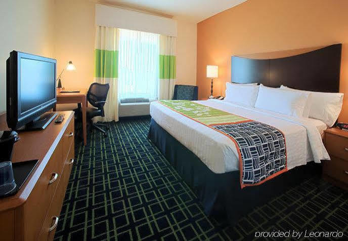 Fairfield Inn & Suites Louisville East Ngoại thất bức ảnh